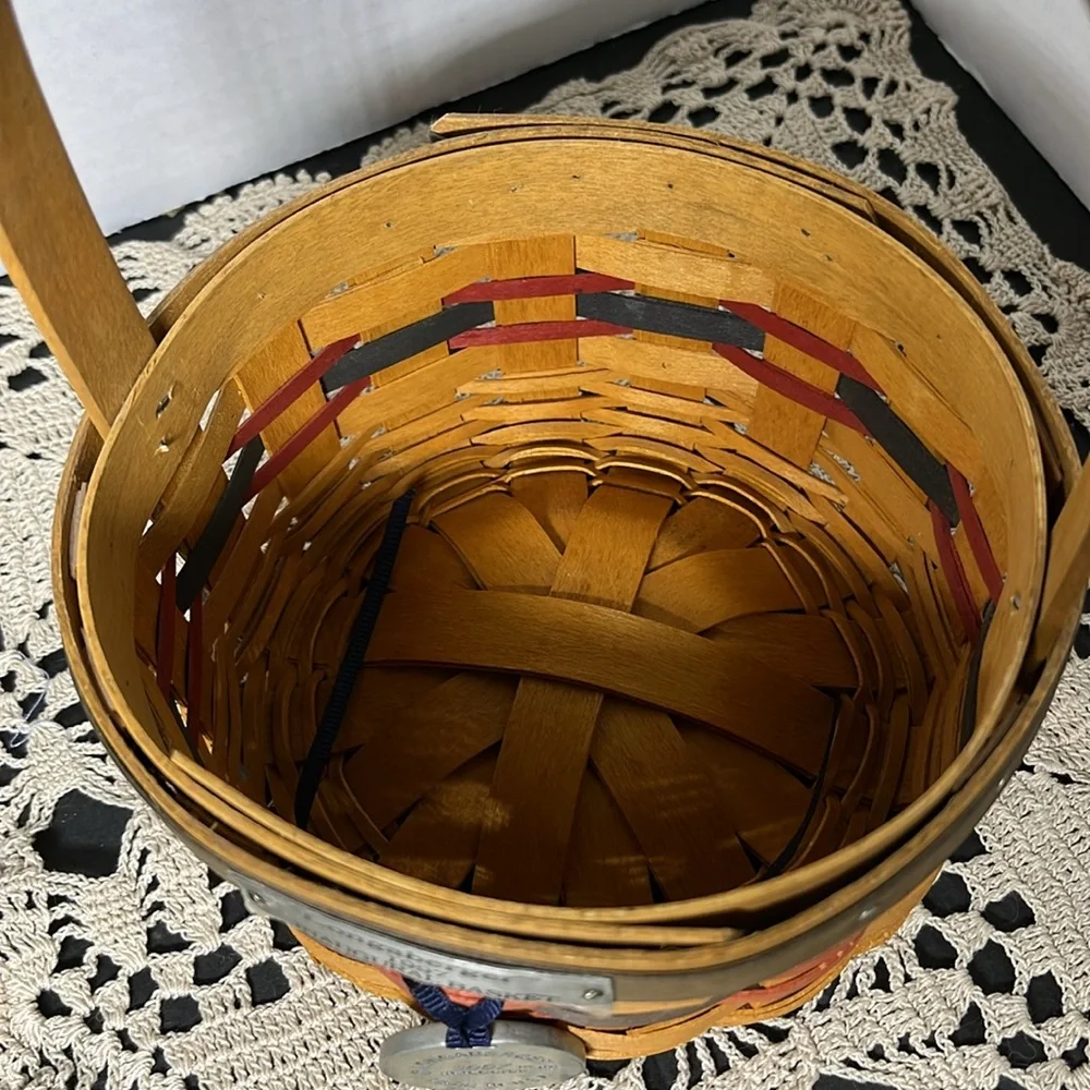 RARE 1997 yr Longaberger Inaugural Basket, Patriotic Liner, Protector & Tie-On